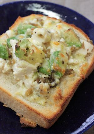 新感覚！アボ豆腐トースト-レシピのメイン写真