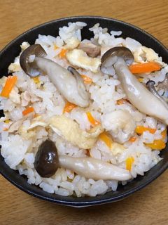 しめじの炊き込みご飯-レシピのメイン写真
