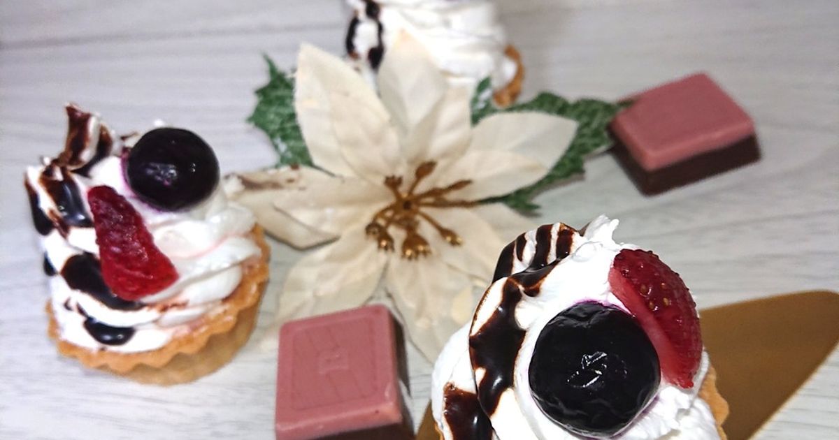 基本からアレンジまで！思わずつくりたくなる「タルトカップケーキ」の