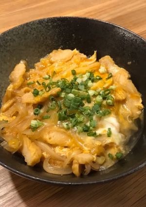 簡単時短！めんつゆとナゲットで親子丼！-レシピのメイン写真