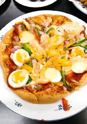 【昆虫食】コオロギ生地のピザ-レシピのメイン写真