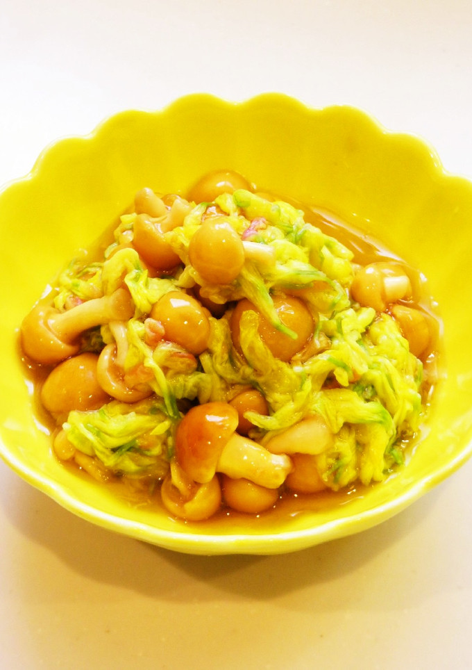 ☺簡単和食♪食用菊となめこの酢の物☺-レシピのメイン写真