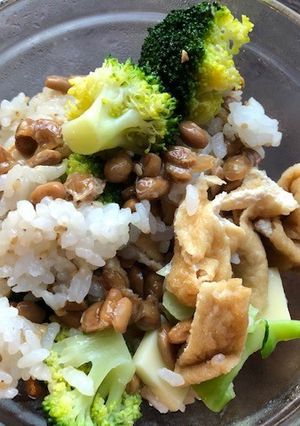 納豆とブロッコリー、油揚げのご飯-レシピのメイン写真