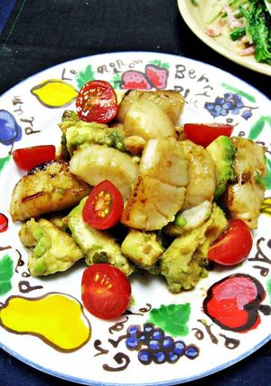 帆立とアボカドのバター醤油＆柚子胡椒-レシピのメイン写真