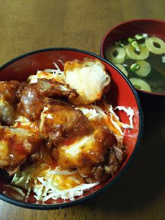 簡単☆唐揚げチリソース丼-レシピのメイン写真