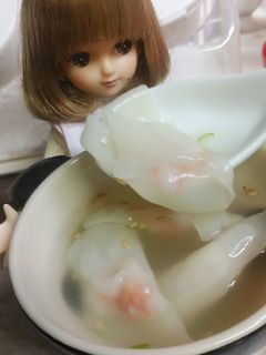 リカちゃん♡カニカマ雲呑スープV・・V-レシピのメイン写真