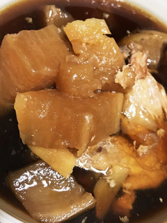 圧力鍋で骨付き鶏と大根のとろける煮物-レシピのメイン写真