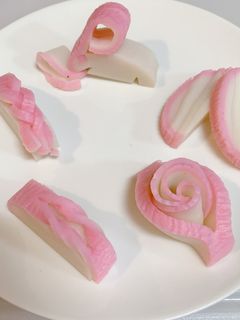 正月用 かまぼこ飾り切り-レシピのメイン写真