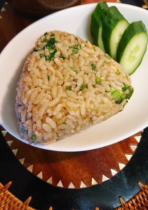 鮭炊き込みご飯〜クレソン混ぜお結び-レシピのメイン写真