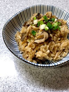 バター香る!きのこたっぷり炊き込み御飯-レシピのメイン写真