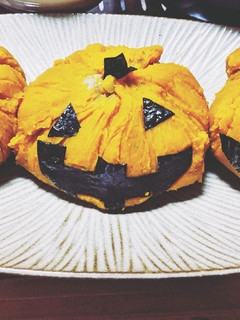 ハロウィンに☆南瓜の茶巾-レシピのメイン写真