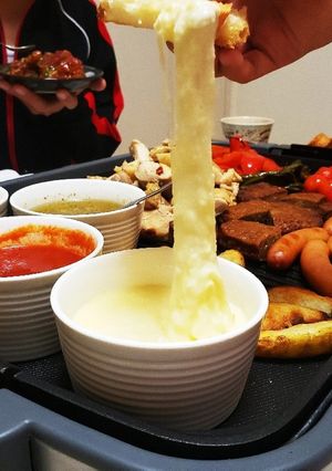 チーズフォンデュ-レシピのメイン写真