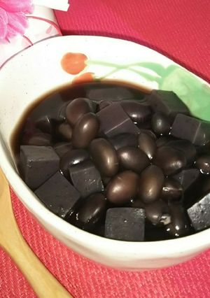 おばあちゃんから伝わる黒豆こんにゃく入り-レシピのメイン写真
