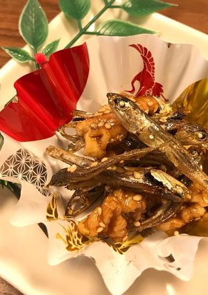 おせちにも☆くるみ入り田作り(ごまめ)-レシピのメイン写真