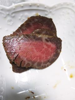 タレに漬け込んだローストビーフ-レシピのメイン写真