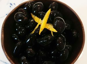 甘さ控えめ 黒豆煮 お節にもピッタリ-レシピのメイン写真