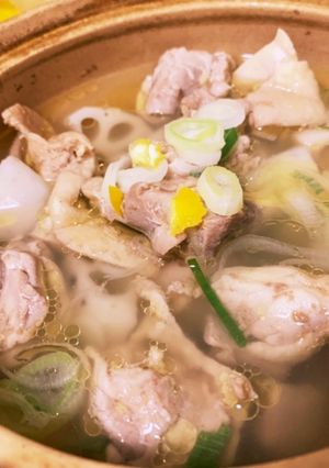 鶏肉とレンコンの鍋-レシピのメイン写真