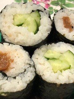 ビーガン食 梅かっぱ巻き-レシピのメイン写真