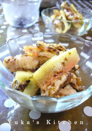 スイカと鶏の皮の海苔ドレッシングあえ-レシピのメイン写真