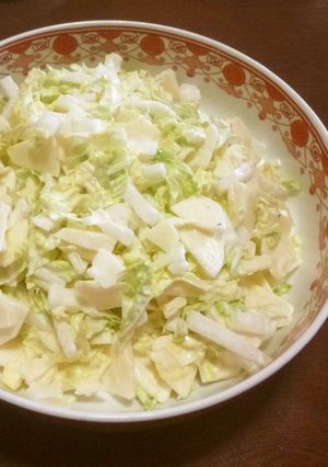 白菜とリンゴのヨーグルトサラダ-レシピのメイン写真