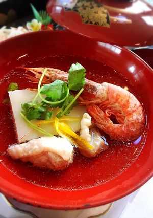 お正月に！白だしで作る簡単海老入り雑煮-レシピのメイン写真