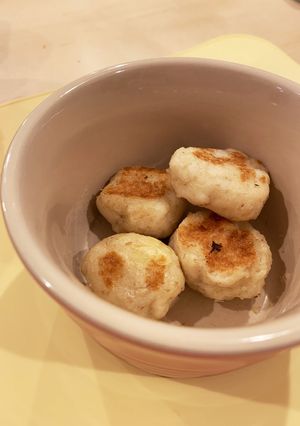 離乳食に*オートミールとじゃがいもおやき-レシピのメイン写真