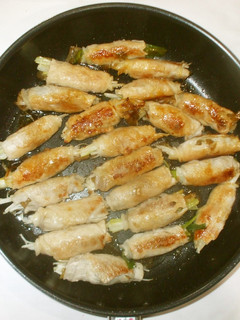 肉巻き♪簡単桃屋搾菜と豚肉でおつまみ -レシピのメイン写真
