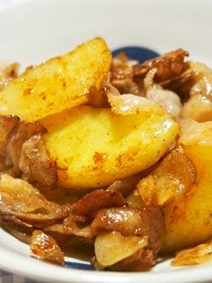 豚バラ・じゃが芋のニンニクバター炒め♪-レシピのメイン写真