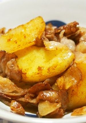 豚バラ・じゃが芋のニンニクバター炒め♪-レシピのメイン写真