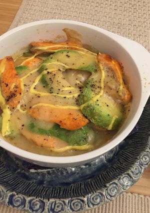 サーモンとアボカドの重ね焼き-レシピのメイン写真