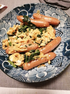 ほうれん草 卵 ソーセージのポパイ炒め-レシピのメイン写真