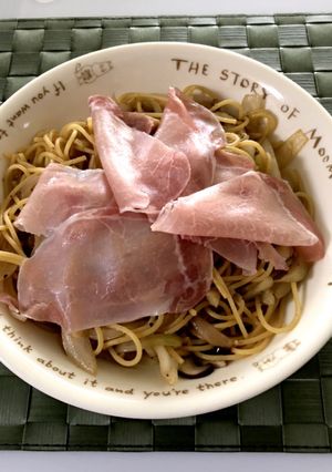生ハムときのこのペペロンチーノ-レシピのメイン写真