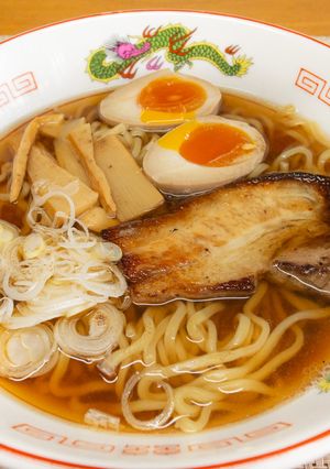 煮豚チャーシューと味玉入り醤油ラーメン-レシピのメイン写真