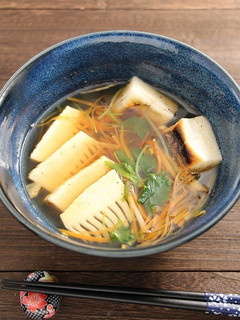 簡単!筍人参いっぱいお吸い物(お雑煮)-レシピのメイン写真