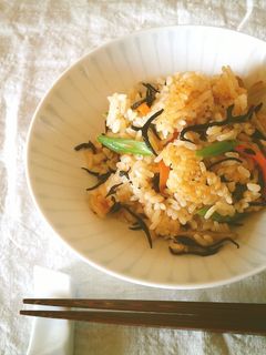 ひじきの炊き込みご飯-レシピのメイン写真