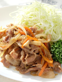 〈くらし薬膳〉豚肉と野菜のしょうが焼き-レシピのメイン写真