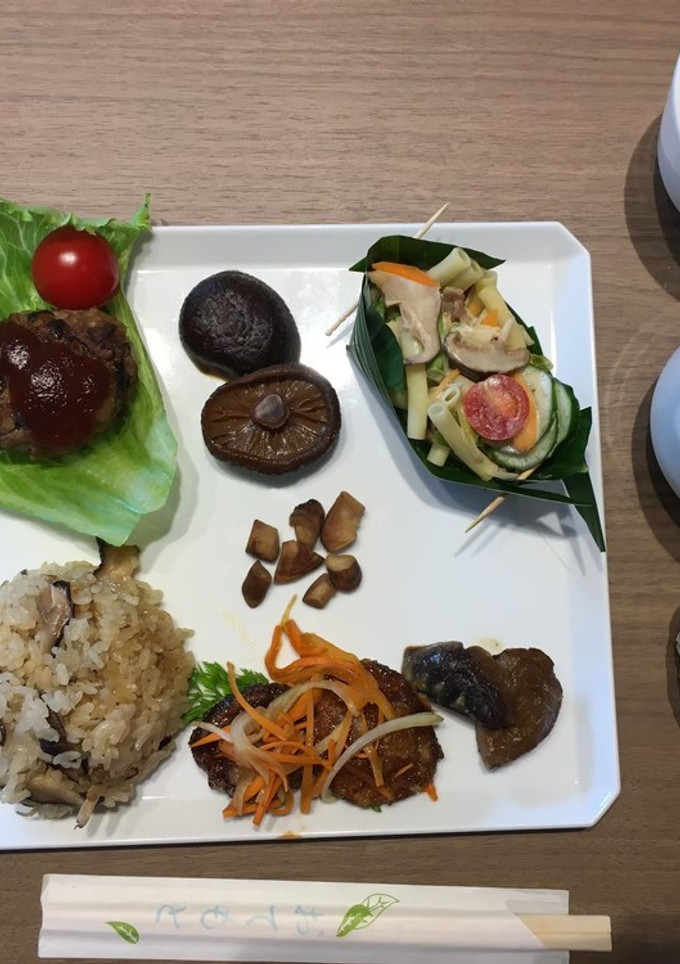 乾椎茸とチリメンジャコの炊き込みご飯-レシピのメイン写真
