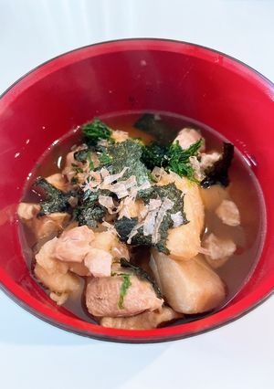 田舎の里芋と鶏肉の濃いめのお雑煮-レシピのメイン写真