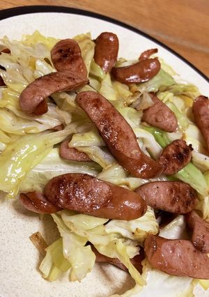 強火で炒めよ☆ウインナーとキャベツの炒め-レシピのメイン写真