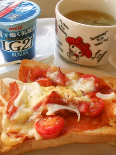 朝食に!簡単ピザトースト♪-レシピのメイン写真