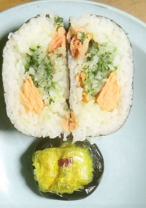 おかゆ嫌いの人のために、七草おにぎり-レシピのメイン写真