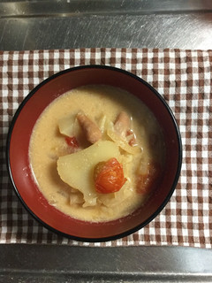 トマトとハムの味噌汁-レシピのメイン写真