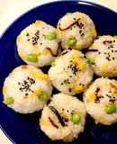 たくあんと塩昆布と枝豆のおにぎり