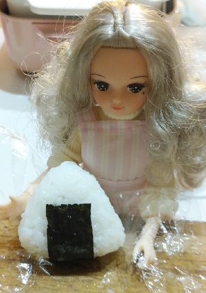 リカちゃん♡小えび佃煮おにぎり(マヨ)-レシピのメイン写真