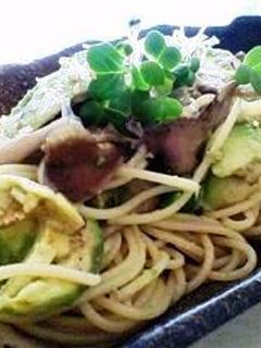アボカドと舞茸の和風パスタ-レシピのメイン写真
