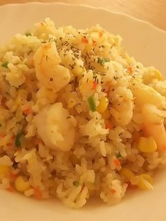 冷やご飯で美味しいエビピラフ-レシピのメイン写真
