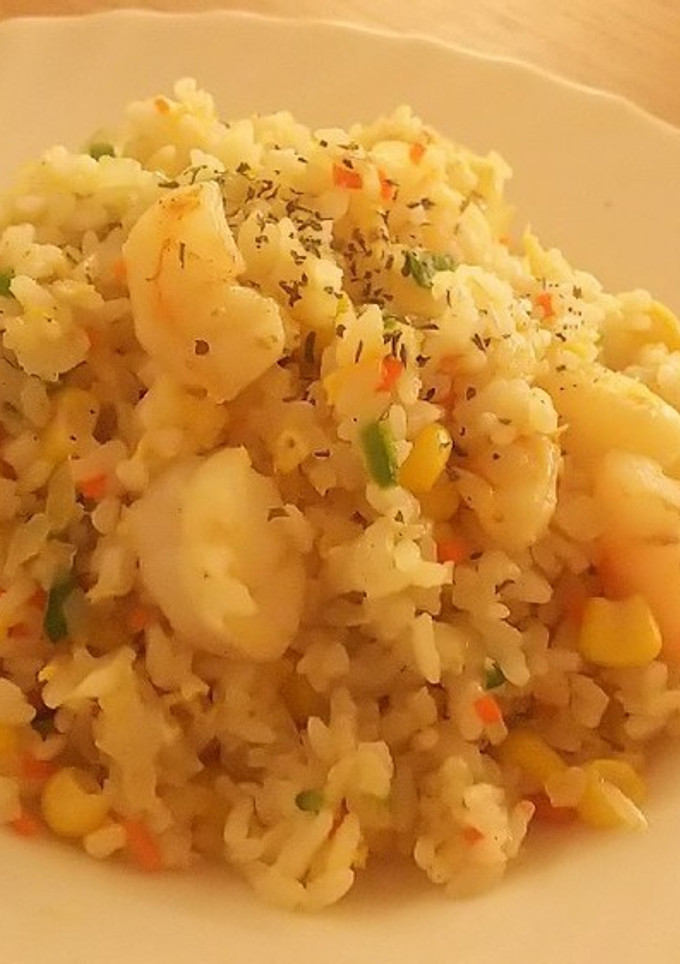 冷やご飯で美味しいエビピラフ-レシピのメイン写真