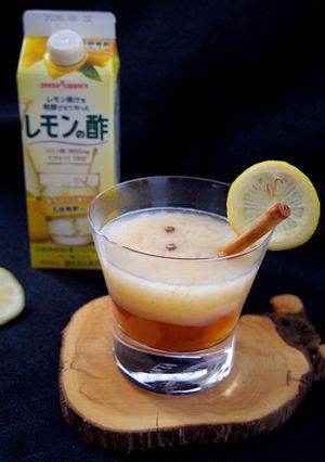 柿と甘酒とレモン酢のスパイスドリンク-レシピのメイン写真