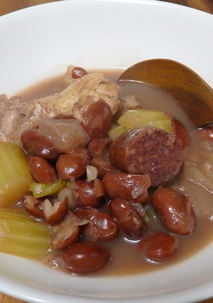 圧力鍋で手羽元ブロス からの鶏豆煮込み-レシピのメイン写真