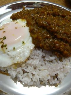 夏バテ予防に!水なしで作る夏野菜カレー-レシピのメイン写真
